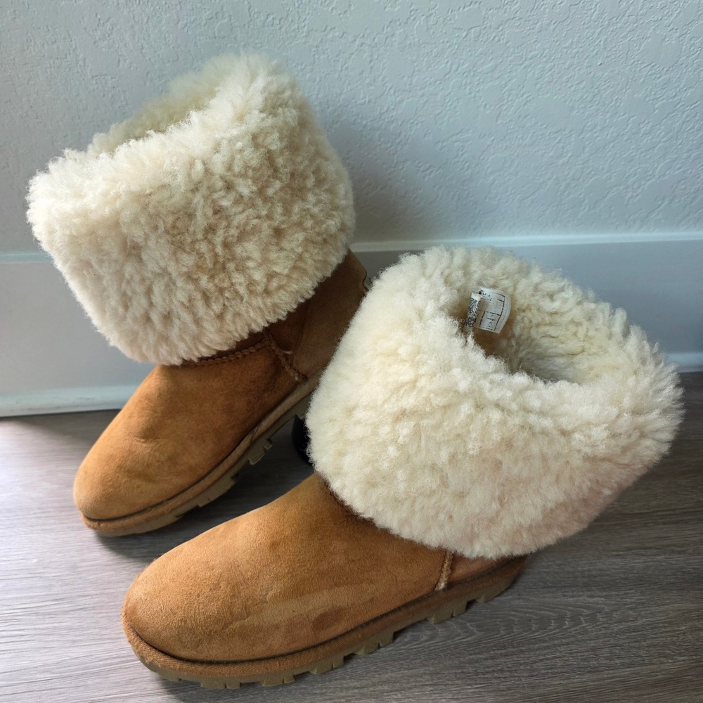 UGG Australia Sunburst Tall Boots Chestnut Suede Sheepskin 5845 Womens‎ 7